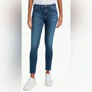 Adriano Goldschmied The Middi Mid Rise Legging Size 31 R. Medium Wash.